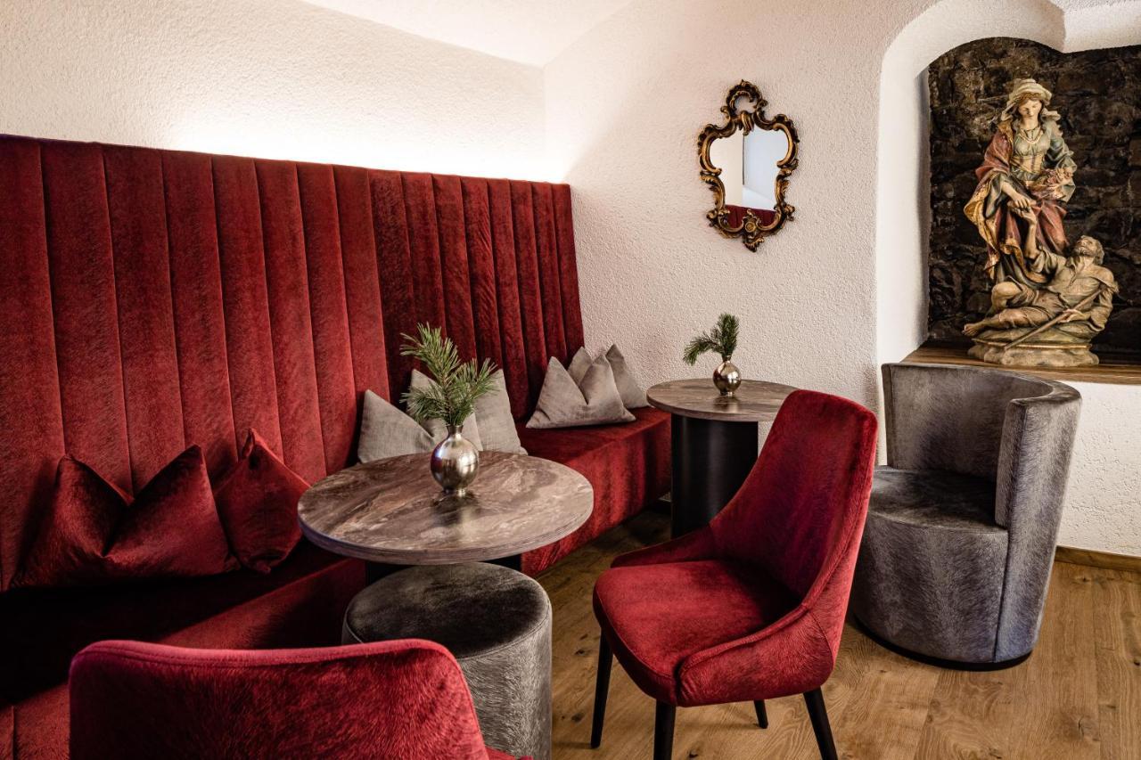 Grand Hotel Wolkenstein Selva di Val Gardena Bagian luar foto