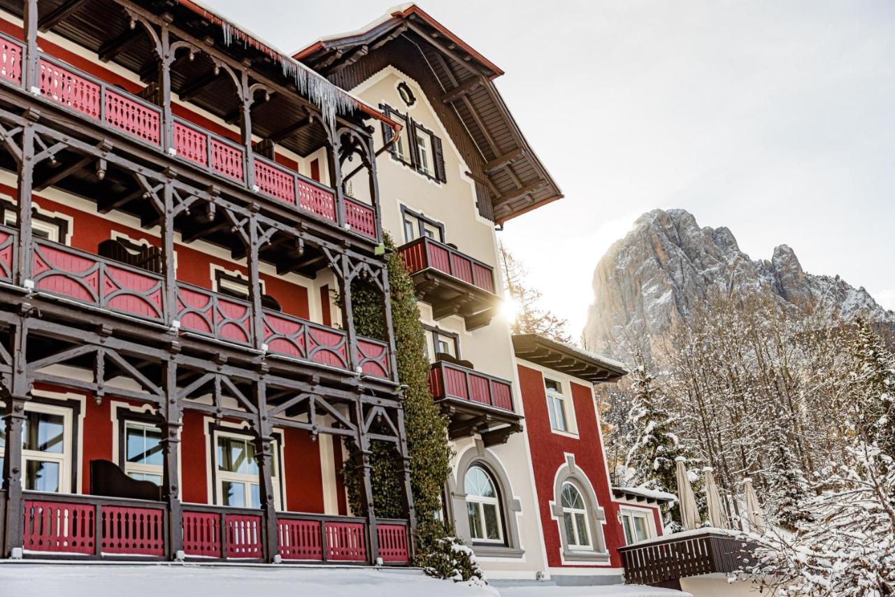 Grand Hotel Wolkenstein Selva di Val Gardena Bagian luar foto